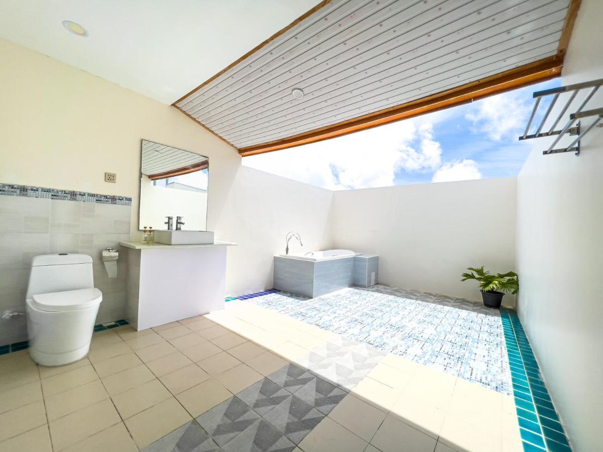 Rehendhi Hotel 3*