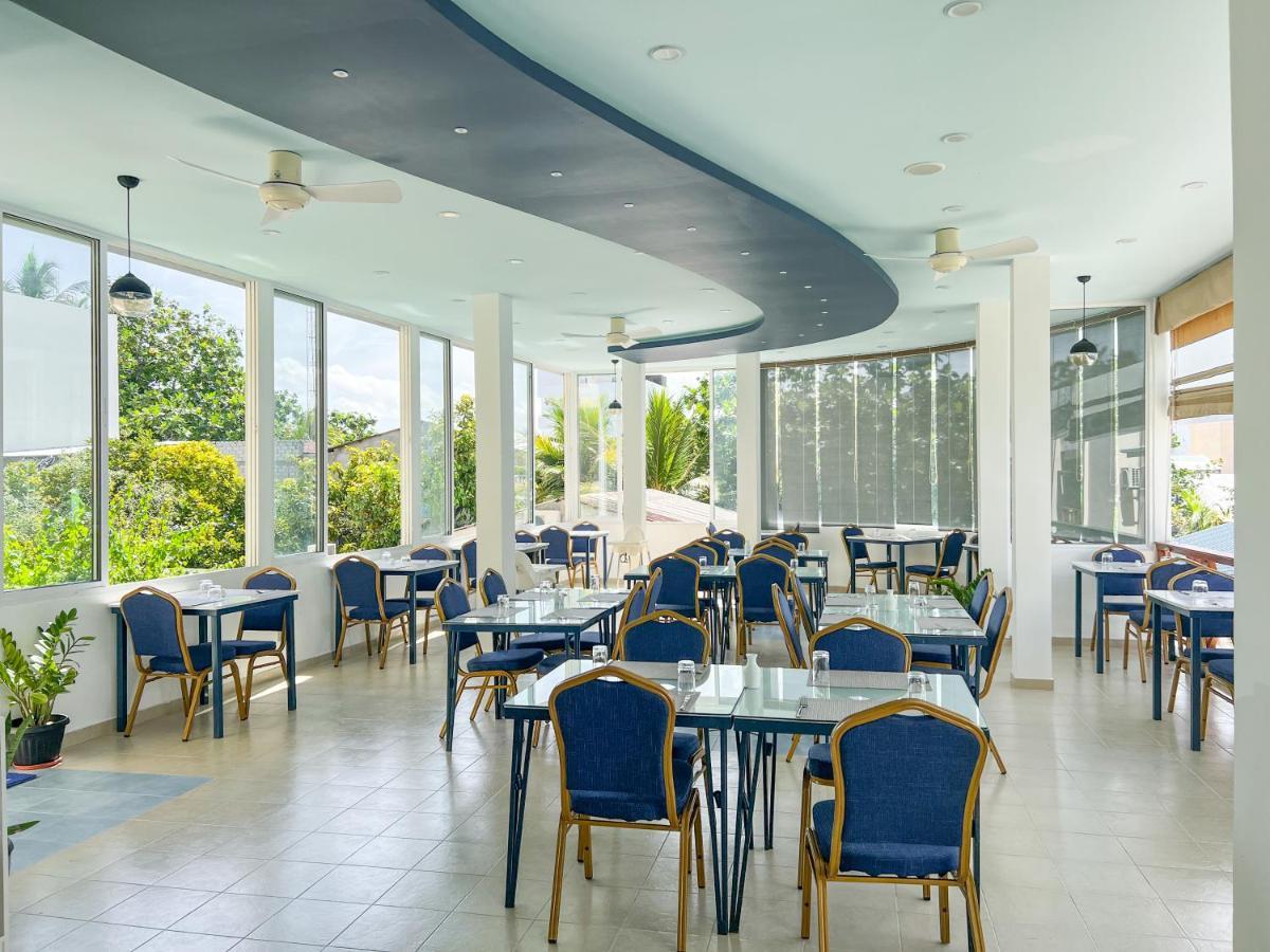 Hotel Rehendhi 3*